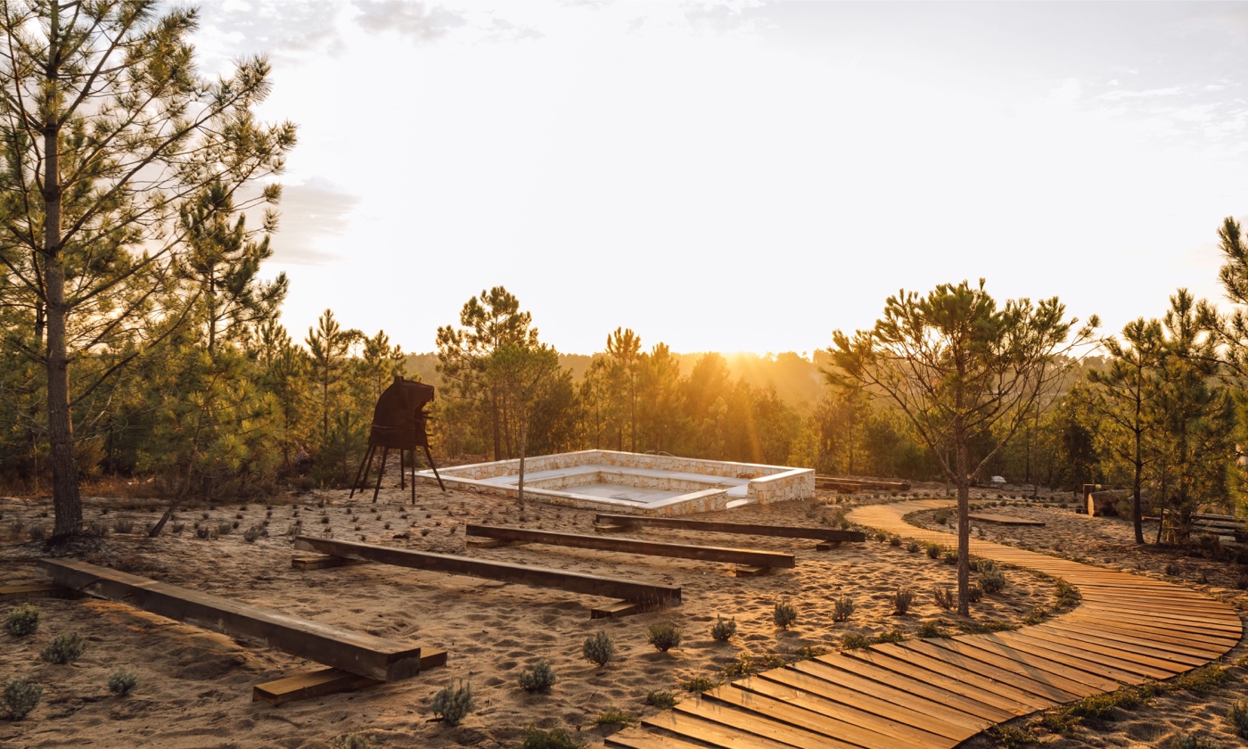 Signature Studio Features Outside