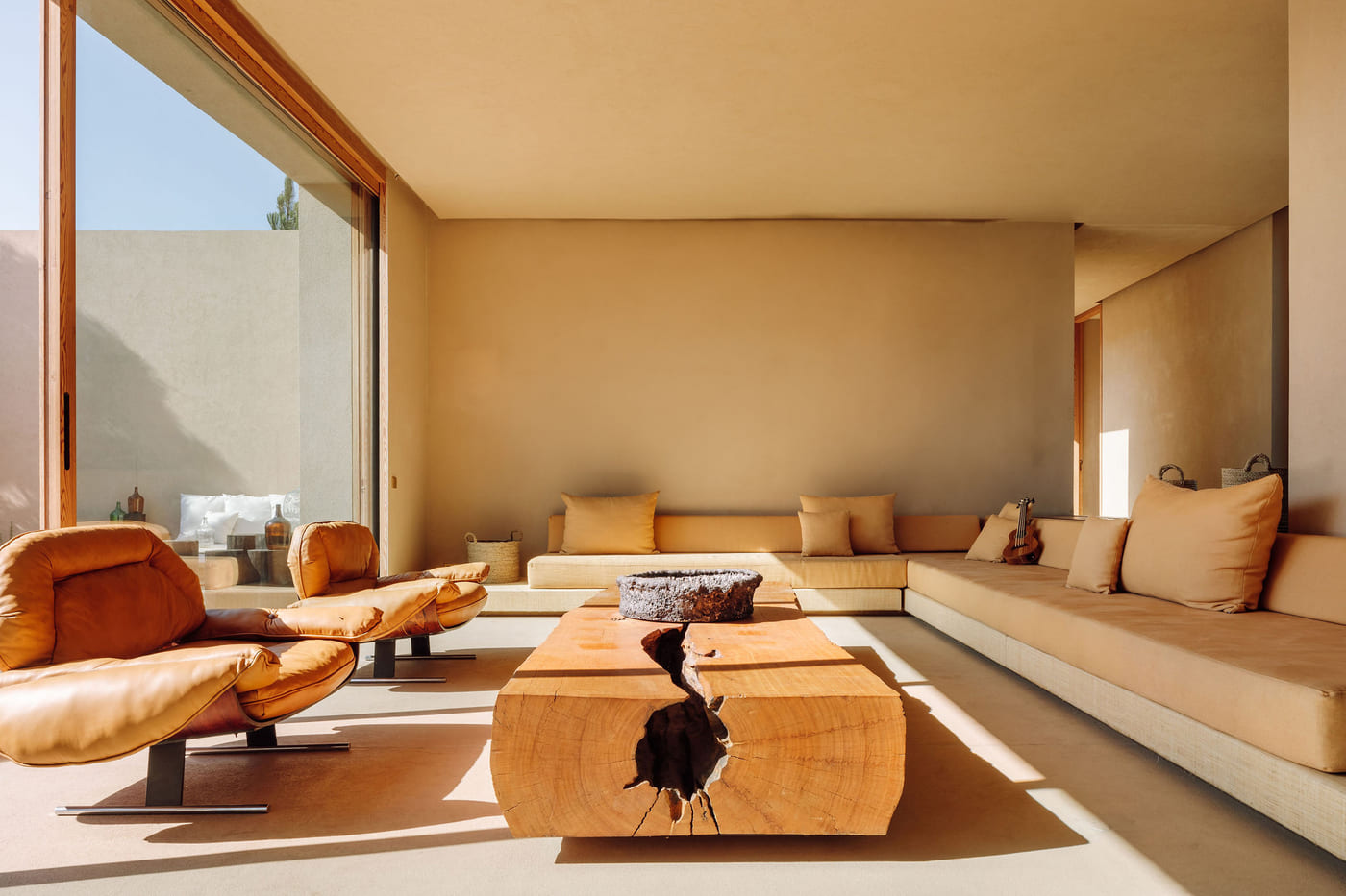 Melides Art - Signature Studios Living